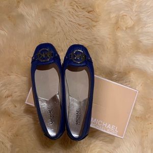 MICHAEL Michael Kors Women's Fulton Moccasin Blue(Sapphire) Size 7M